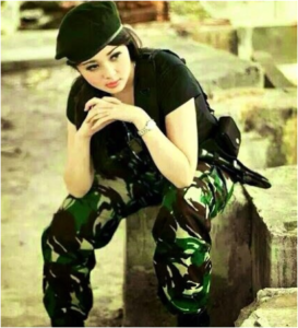 رمزيات بنات بالباس العسكري2020 صور بنات مقاتلات - نجوم سورية