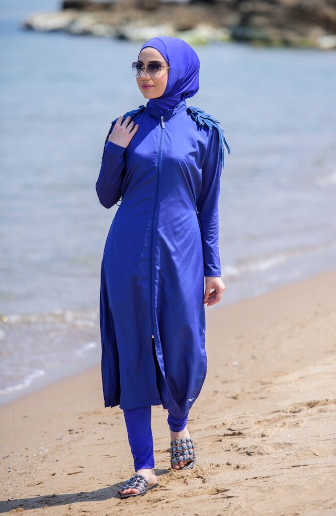 صور بنات محجبات على البحر 2022 ملابس البحر للمحجبات نجوم سورية